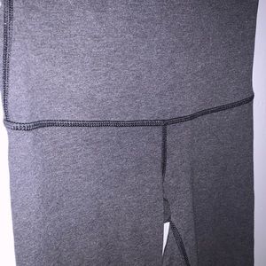 Lululemon grey soft cropped leggings